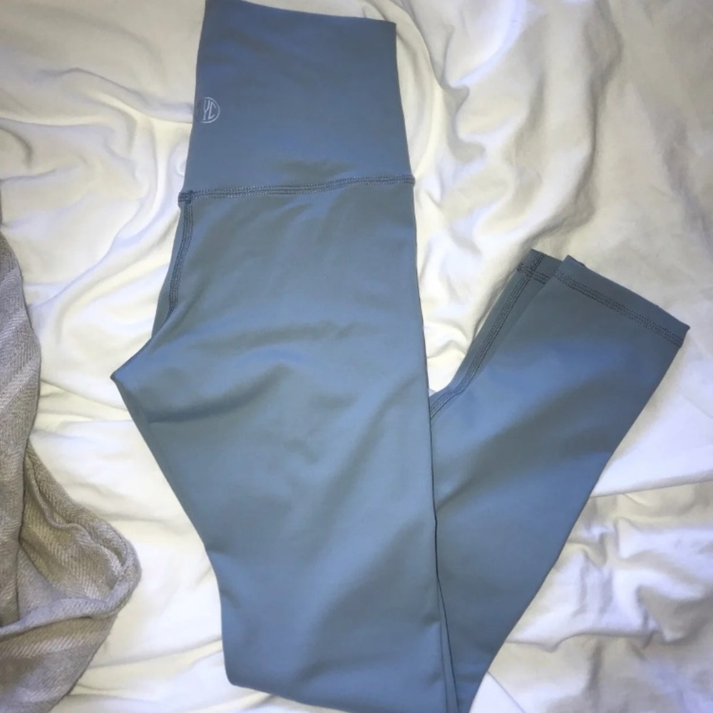 SOLD NWOT TYC full length high waisted leggings